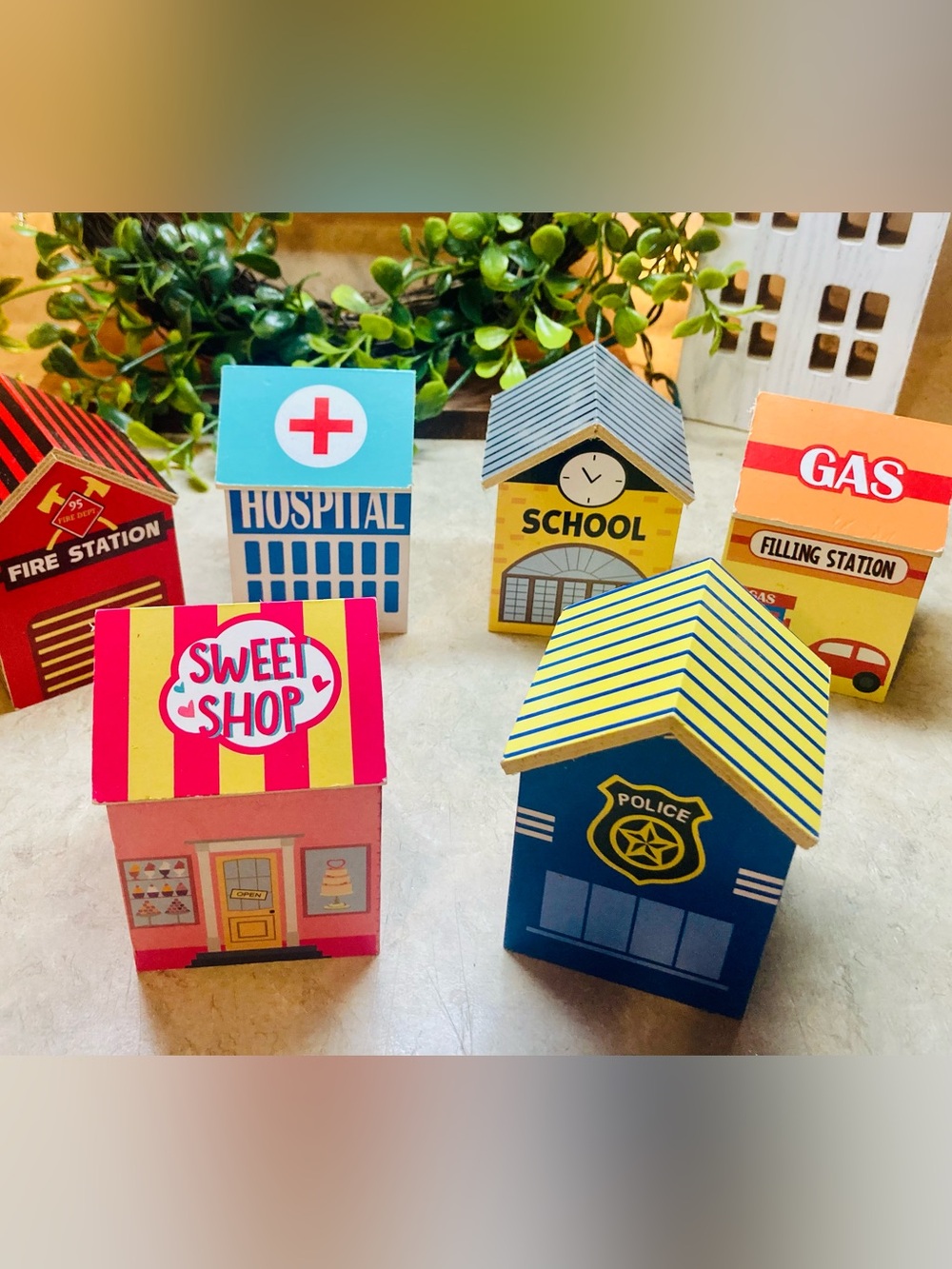 Target Bullseye Playground Wood Buildings & Cars People Signs Toys 26 Pieces